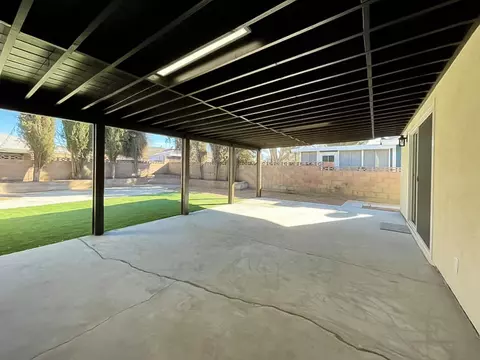 Exterior - 45348 17th St W, Lancaster, CA 93534 photo 8 of 18