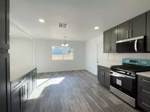 Kitchen - 45348 17th St W, Lancaster, CA 93534 photo 4 of 5