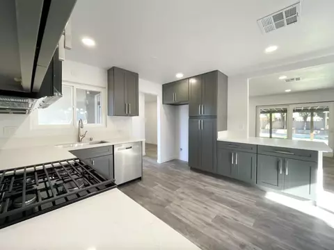 Kitchen - 45348 17th St W, Lancaster, CA 93534 photo 3 of 5