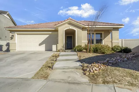 3539 Avenue J4 E, Lancaster, CA 93535 photo 2