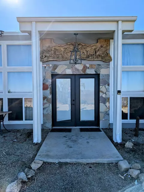 30320 183rd St E, Llano, CA 93544