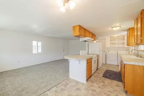 43850 20th Street St E #190, Lancaster, CA 93535 photo 10