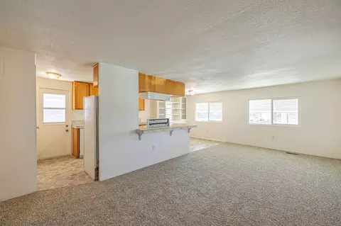43850 20th Street St E #190, Lancaster, CA 93535 photo 8