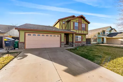 45117 Biscay Ave, Lancaster, CA 93535 photo 3