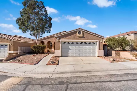 3513 Skyline Ln, Rosamond, CA 93560