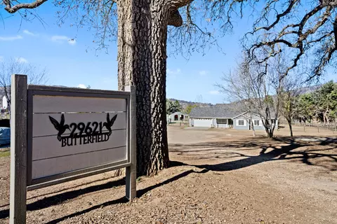 29621 Butterfield Way, Tehachapi, CA 93561 photo 4