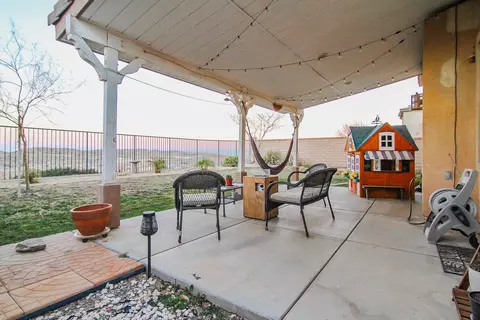 2707 Chicory Ln, Palmdale, CA 93551 photo 27