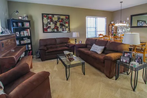 2707 Chicory Ln, Palmdale, CA 93551 photo 4