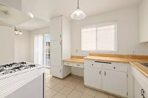 45433 Lorimer Ave, Lancaster, CA 93534 photo 13