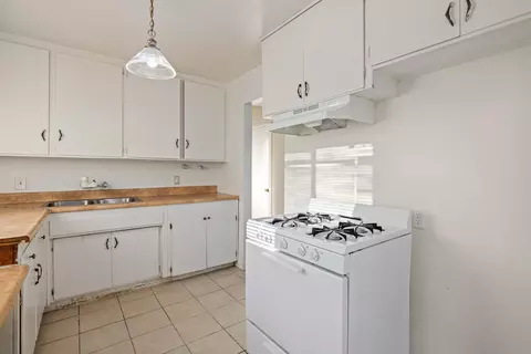 45433 Lorimer Ave, Lancaster, CA 93534 photo 10