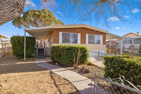 43850 20th St E #157, Lancaster, CA 93535