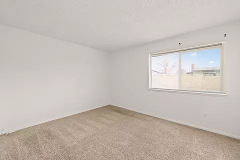 44140 4th St E, Lancaster, CA 93535 photo 22