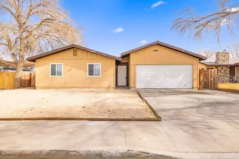 44140 4th St E, Lancaster, CA 93535