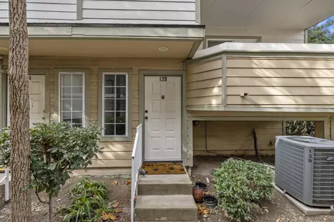 11150 Glenoaks Blvd #139, Pacoima, CA 91331