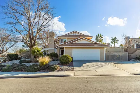 41646 Elsdale Pl, Quartz Hill, CA 93536