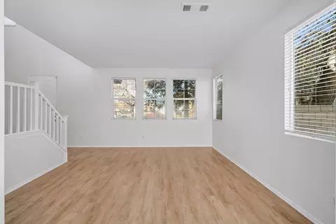 1214 Valiant St, Lancaster, CA 93534 photo 8