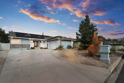 11157 Hershey St, Sun Valley, CA 91352