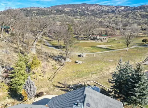 View/Area - 23991 Coral Springs Ln, Tehachapi, CA 93561 photo 2 of 4