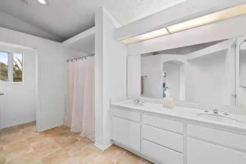 1806 Newgrove St E, Lancaster, CA 93535 photo 27