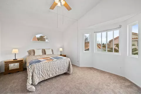 1806 Newgrove St E, Lancaster, CA 93535 photo 25