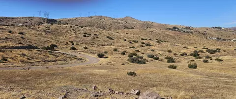 Richter Lane, Acton, CA 93510 photo 2