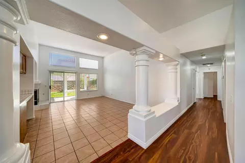 40128 Heathrow Dr, Palmdale, CA 93551 photo 9