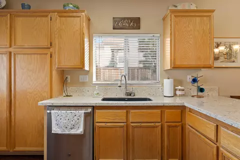 39439 Basalt Ct, Palmdale, CA 93551 photo 11