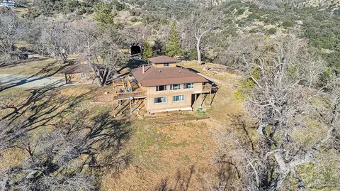 30151 Starland Dr, Tehachapi, CA 93561 photo 9