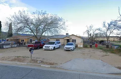 38533 11th St E, Palmdale, CA 93550 photo 1