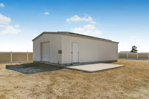 Other - 51140 70th St W, Lancaster, CA 93536 photo 6 of 8