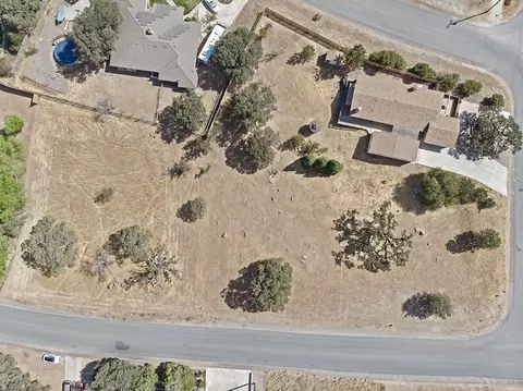 21933 Valley Vista Dr, Tehachapi, CA 93561 photo 8