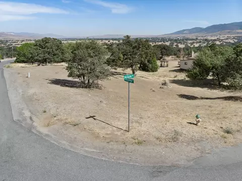 21933 Valley Vista Dr, Tehachapi, CA 93561 photo 6