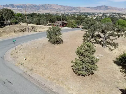 21933 Valley Vista Dr, Tehachapi, CA 93561 photo 7