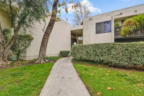 23515 Lyons Ave UNIT 188, Santa Clarita, CA 91355