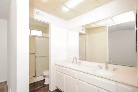 Bath - 44821 Benald St, Lancaster, CA 93535 photo 1 of 3