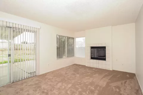Living - 44821 Benald St, Lancaster, CA 93535 photo 2 of 3