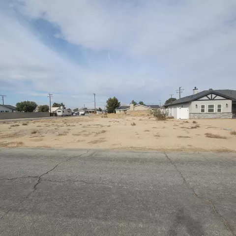 Margery Avenue, California City, CA 93505