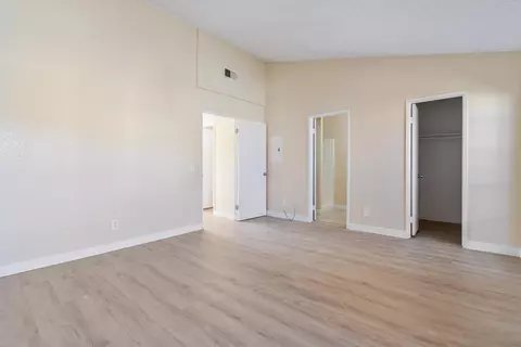 1835 Ave J 4 E #4, Lancaster, CA 93535 photo 15