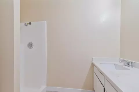 1835 Ave J 4 E #4, Lancaster, CA 93535 photo 16