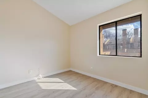 1835 Ave J 4 E #4, Lancaster, CA 93535 photo 11