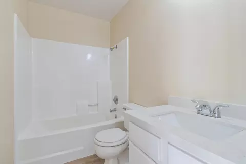 1835 Ave J 4 E #4, Lancaster, CA 93535 photo 13