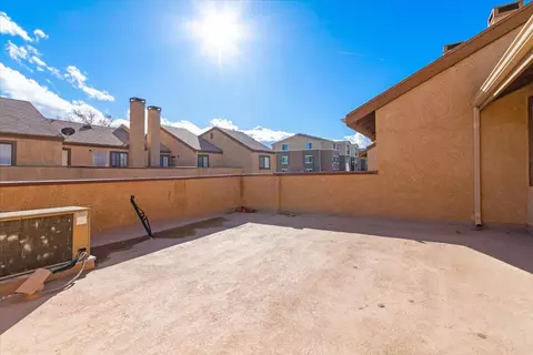 1835 Ave J 4 E #4, Lancaster, CA 93535 photo 18