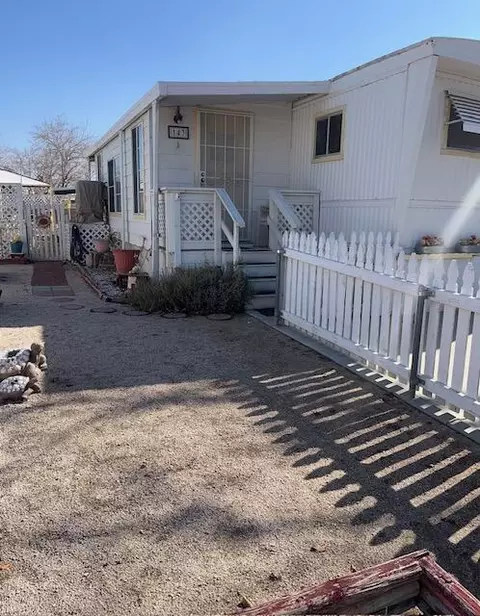 43850 20th St E #143, Lancaster, CA 93535 photo 2
