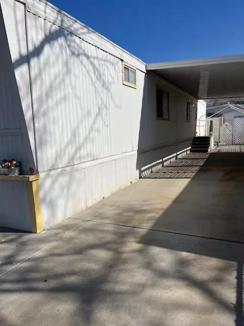 43850 20th St E #143, Lancaster, CA 93535 photo 4