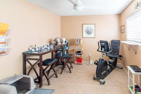 Other - 222 Bartlett St, Tehachapi, CA 93561 photo 2 of 4