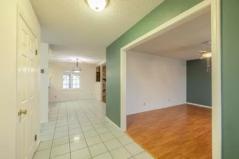 42921 Normandy Ln, Lancaster, CA 93536 photo 8