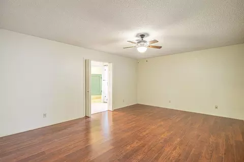 42921 Normandy Ln, Lancaster, CA 93536 photo 30
