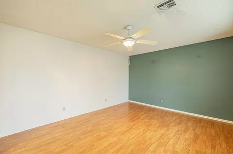 42921 Normandy Ln, Lancaster, CA 93536 photo 9