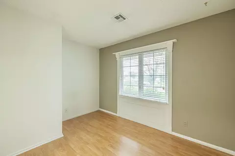 42921 Normandy Ln, Lancaster, CA 93536 photo 22