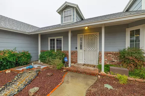 42921 Normandy Ln, Lancaster, CA 93536 photo 6